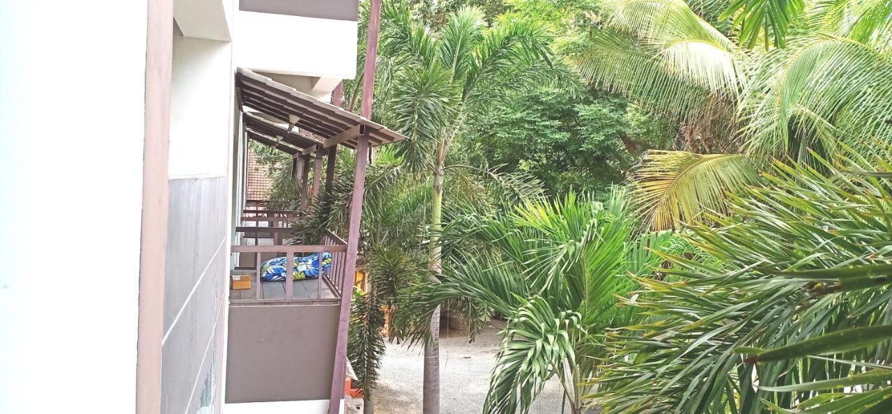 Banyan Resort Bangsaen Eksteriør billede