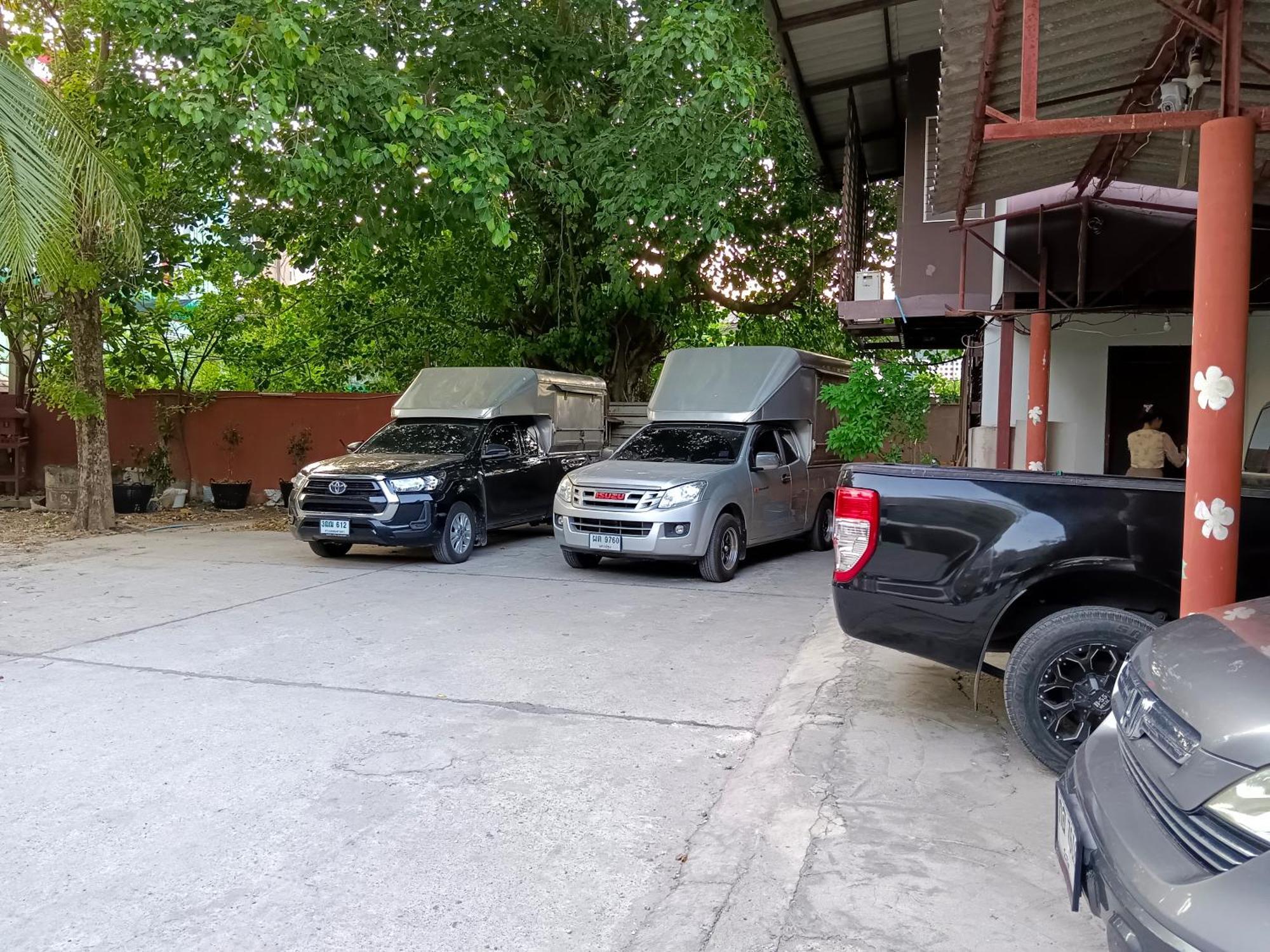 Banyan Resort Bangsaen Eksteriør billede